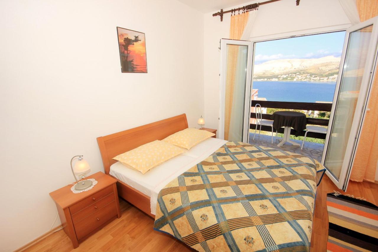 Apartments With A Parking Space Pag - 9388 パグ エクステリア 写真